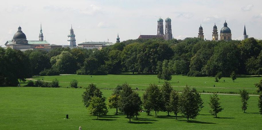 Warmsdorfer Park / Georgskapelle, Güsten, Germany, Germany